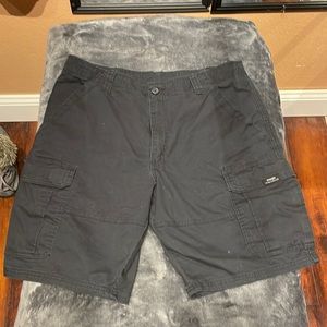 3/$12 Black Wrangler Cargo Shirts. Size 34